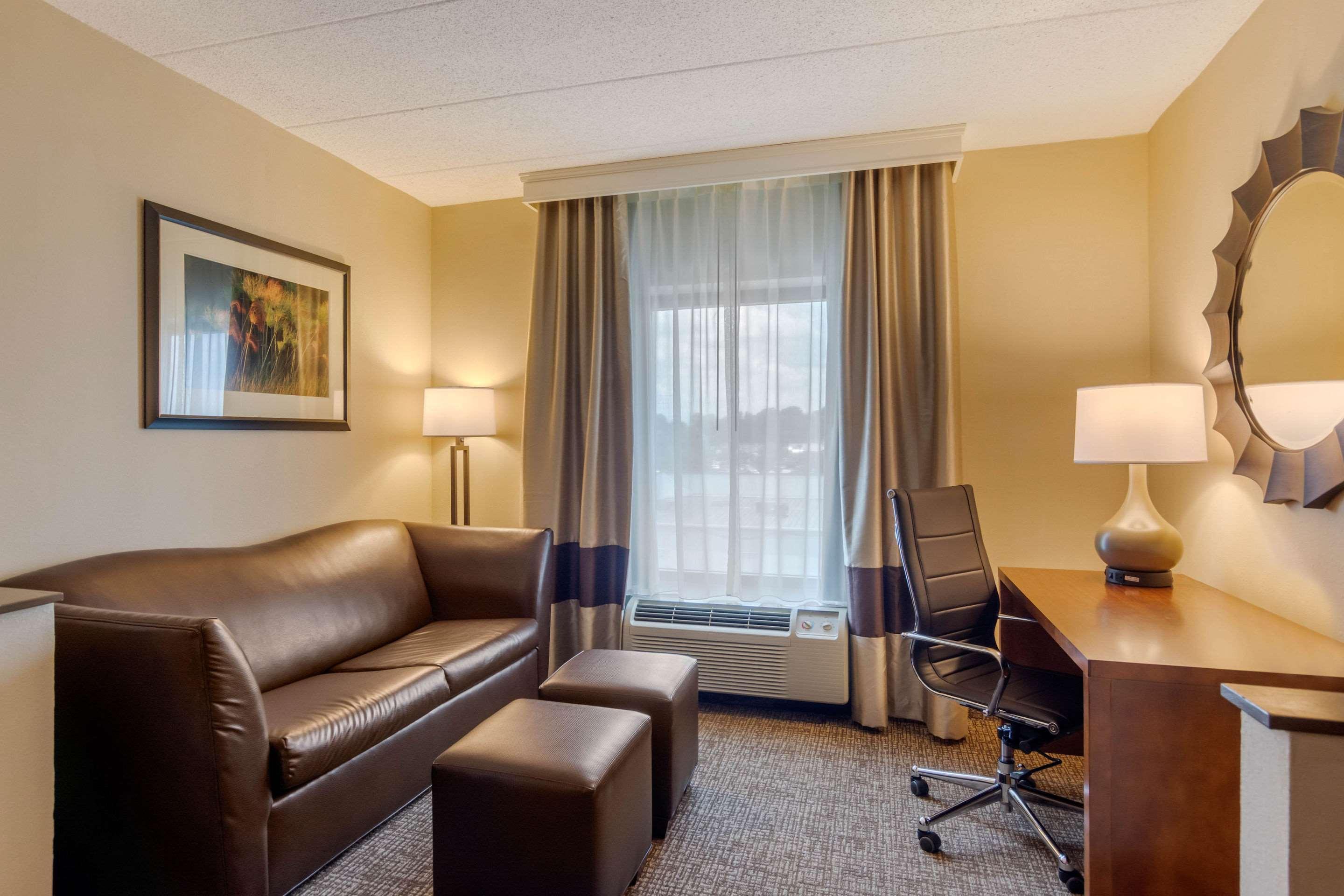 Comfort Suites Southpark Colonial Heights Eksteriør billede